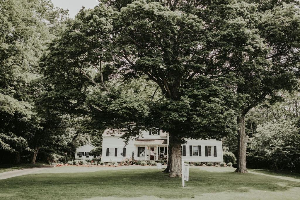 The Bond 1835 Hotell Skaneateles Exteriör bild