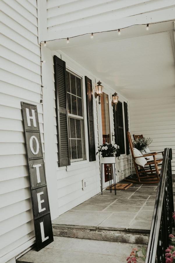 The Bond 1835 Hotell Skaneateles Exteriör bild